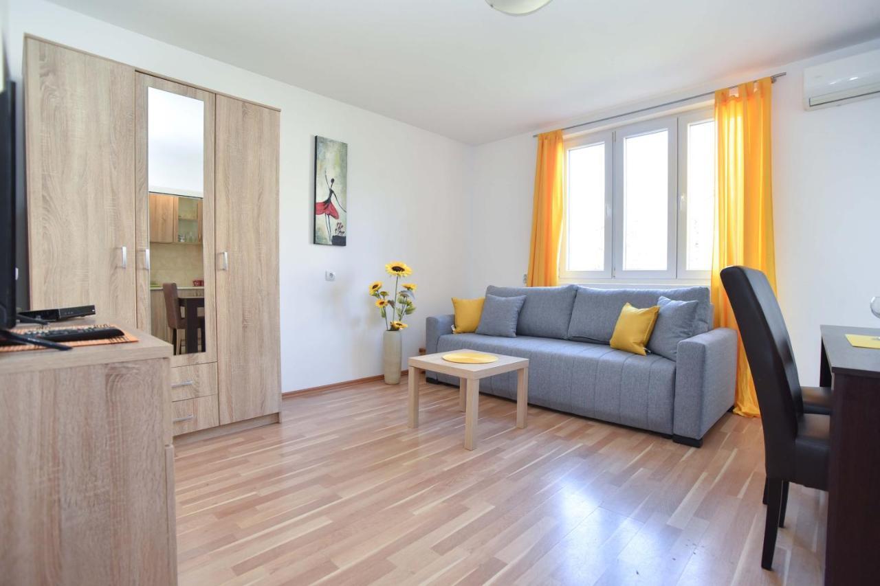 Apartment Near Old Town Будва Екстериор снимка